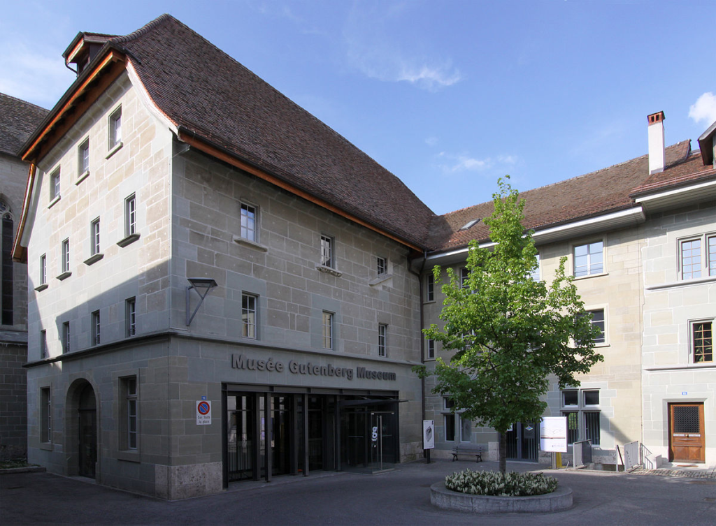 Sicht auf den Haupteingang  Gutenberg Museum 